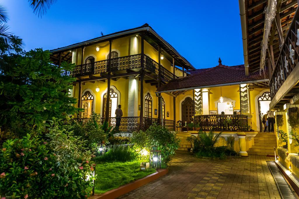 Casa Menezes - A Heritage Goan Homestay Bambolim Εξωτερικό φωτογραφία