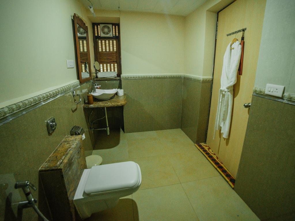 Casa Menezes - A Heritage Goan Homestay Bambolim Εξωτερικό φωτογραφία