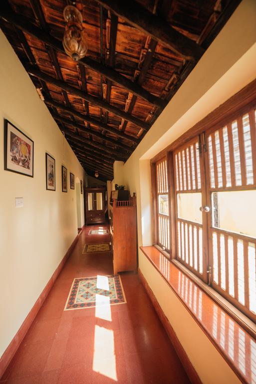 Casa Menezes - A Heritage Goan Homestay Bambolim Εξωτερικό φωτογραφία